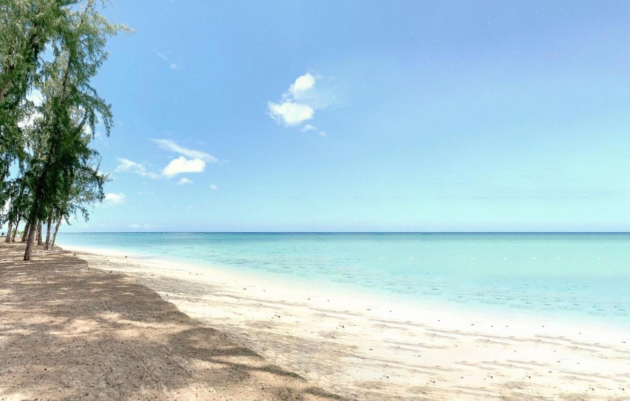 Lovely Beachfront Boutique Apartment Flic en Flac Экстерьер фото